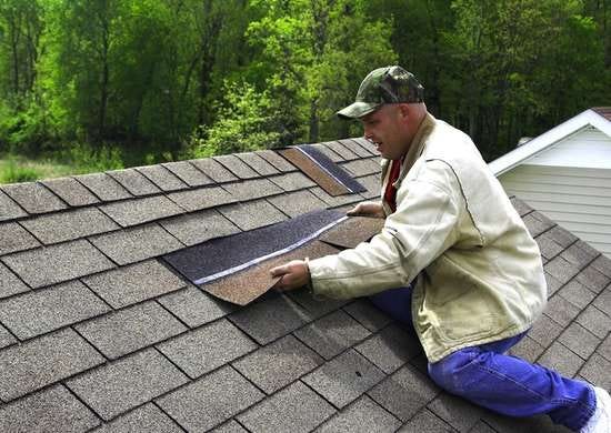 How Roofing Experts Handle Insurance Claims during Roof Replacements